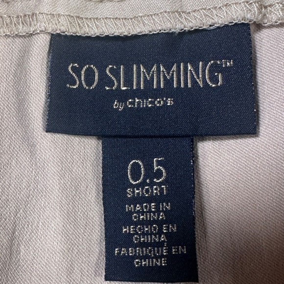 CHICO'S So Slimming Shorts Tan Beige Size 0.5 Bermuda Style Women's - Picture 7 of 10